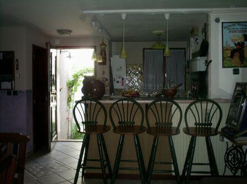 Vente Pavillon T4 13127 VITROLLES CENTRE  PARFAIT ETAT AVEC JARDIN ET GARAGE